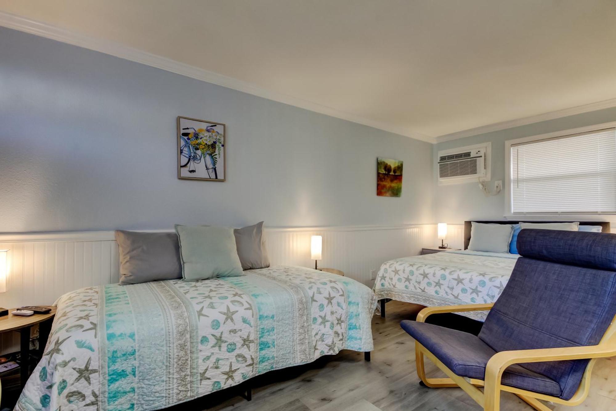 Carousel Suites -Редингтон-Шорс Экстерьер фото