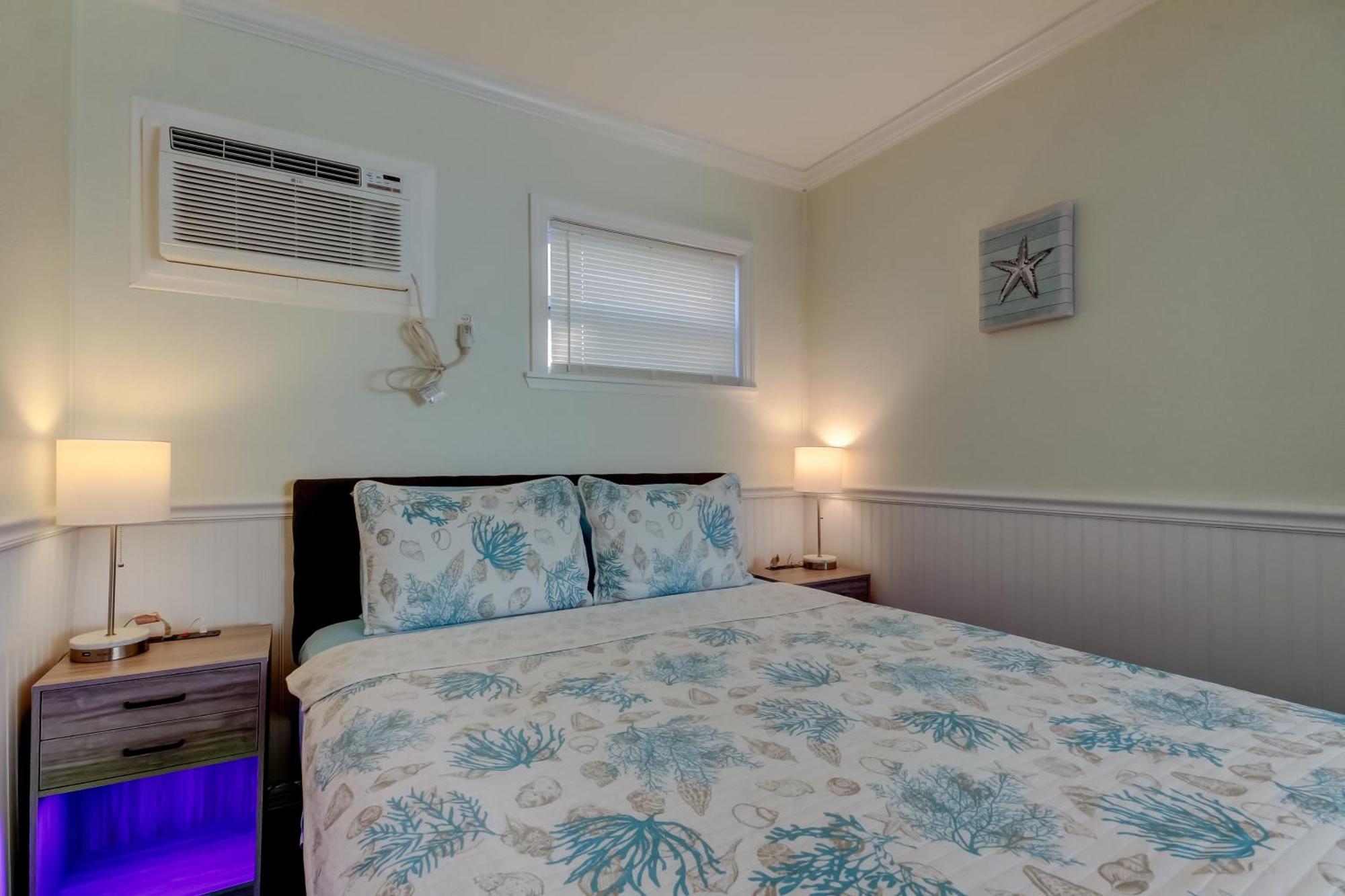 Carousel Suites -Редингтон-Шорс Экстерьер фото