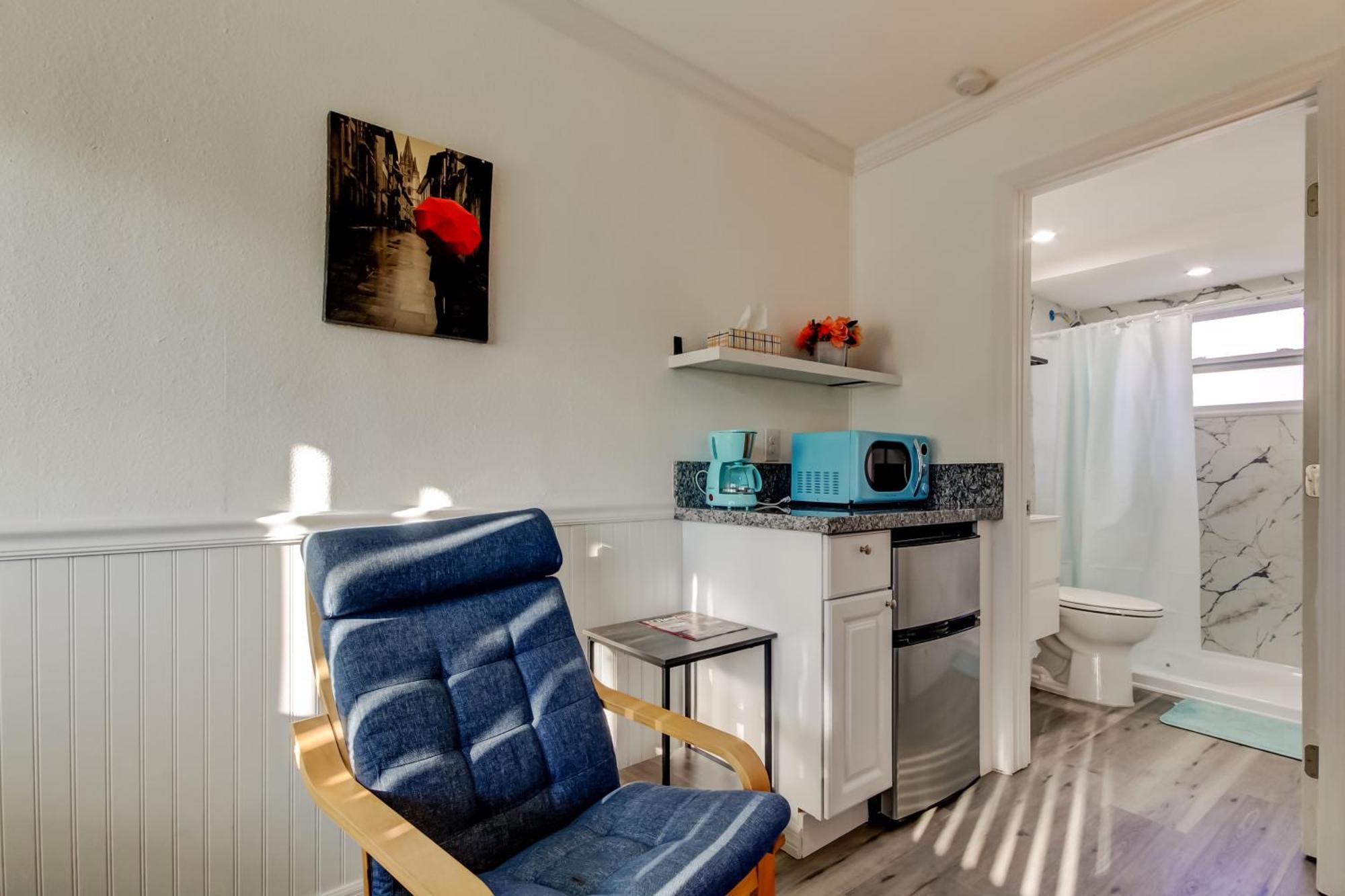 Carousel Suites -Редингтон-Шорс Экстерьер фото