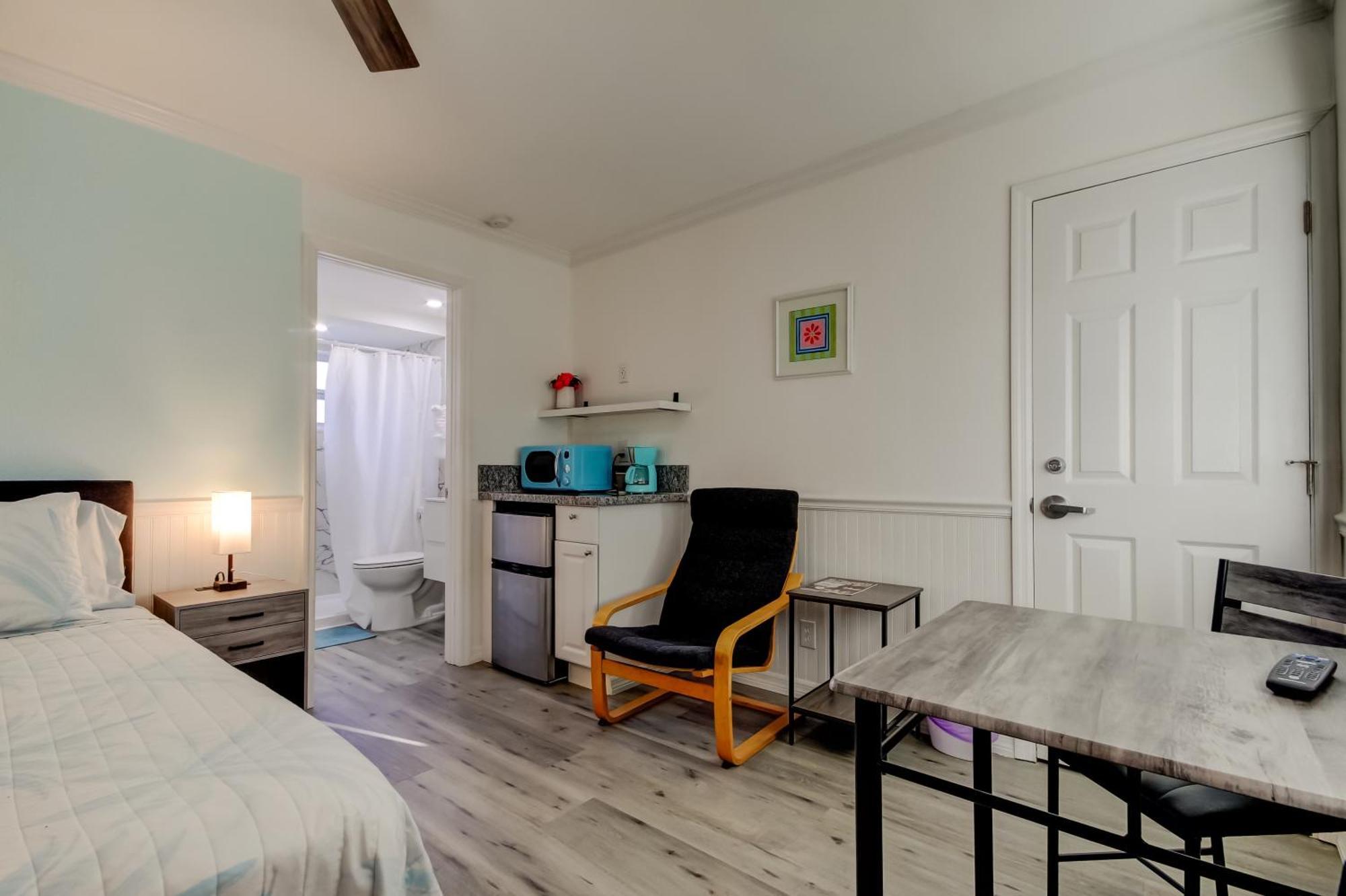 Carousel Suites -Редингтон-Шорс Экстерьер фото