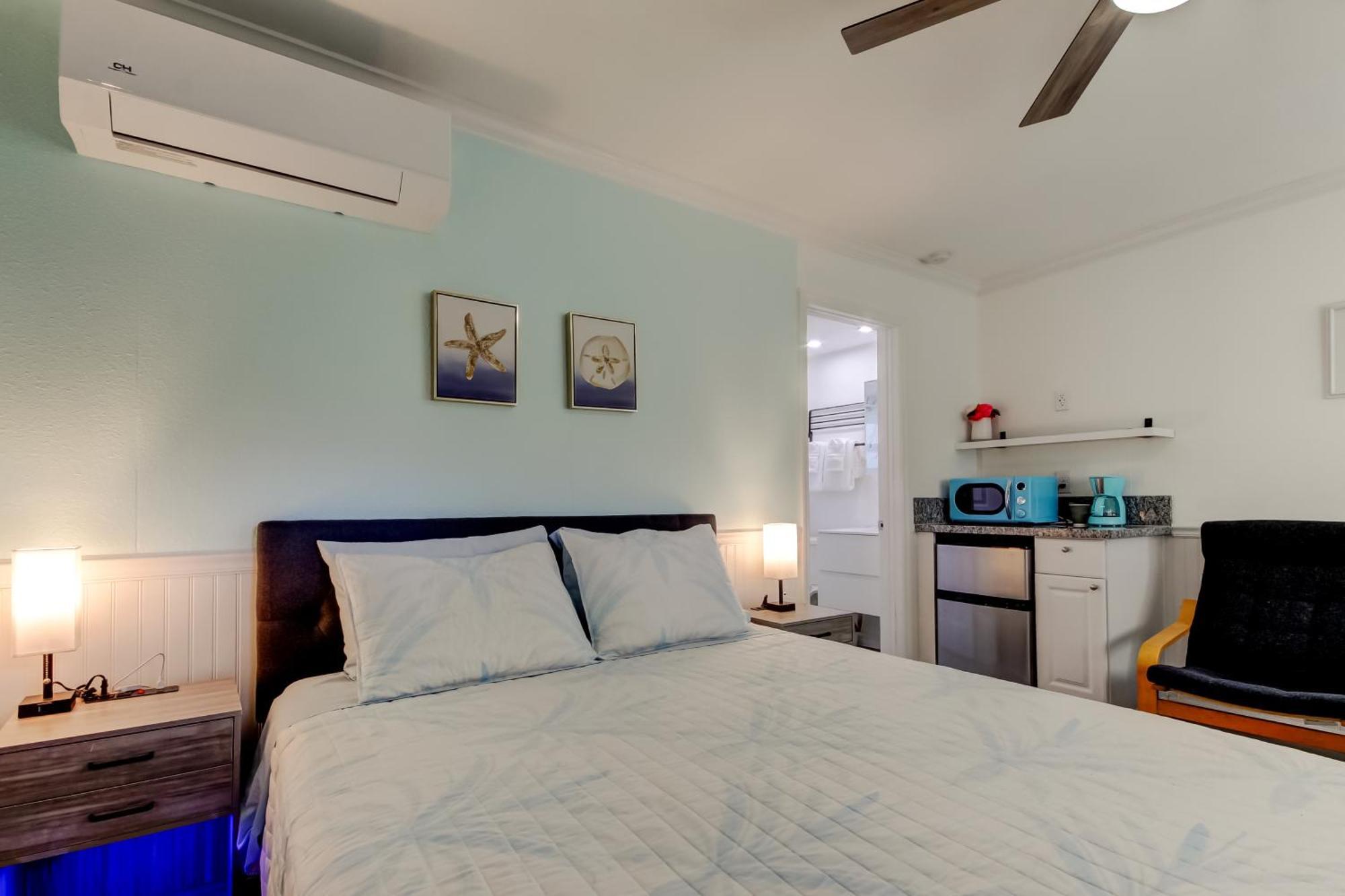 Carousel Suites -Редингтон-Шорс Экстерьер фото